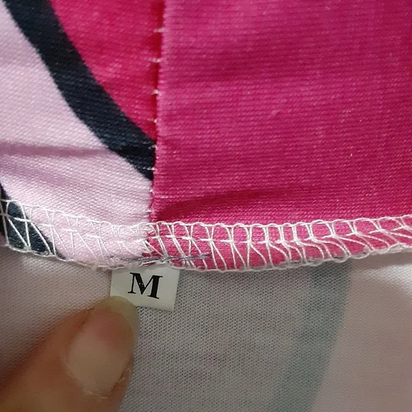 💕 3/$15 Colorful Peace Sign Graphic Cardigan - Picture 3 of 4